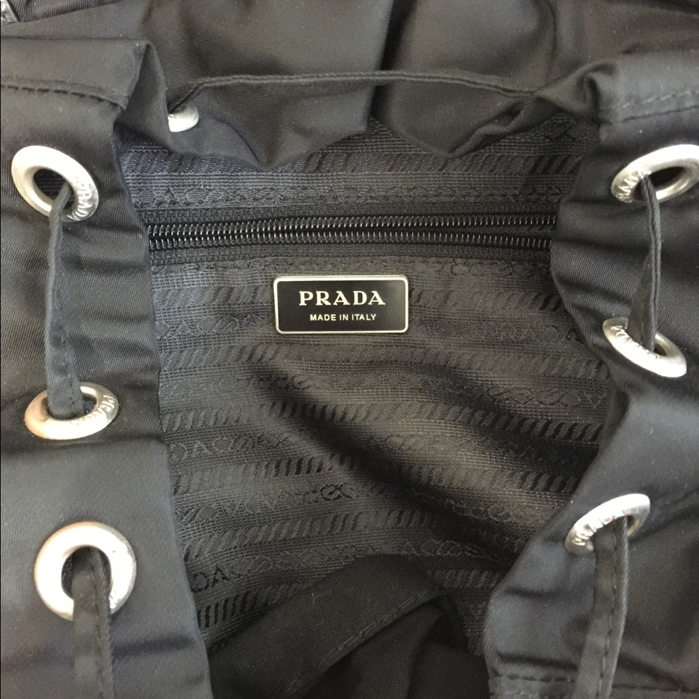 Sold! Prada backpack - Picture 2 of 5